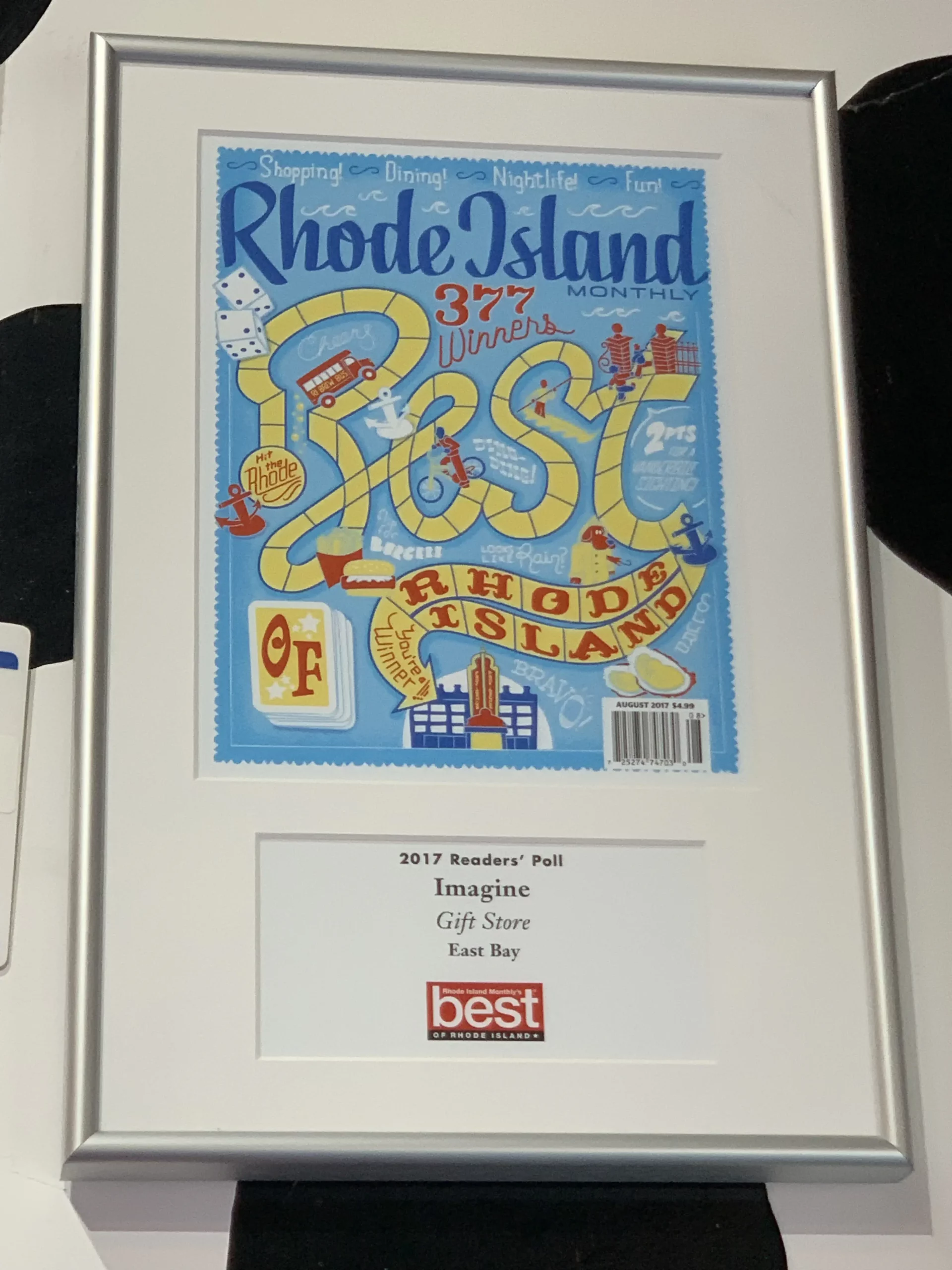 Award stating that Imagine Gift Store is the recipient of the 2017 Readers' Poll Best of Rhode Island award.
