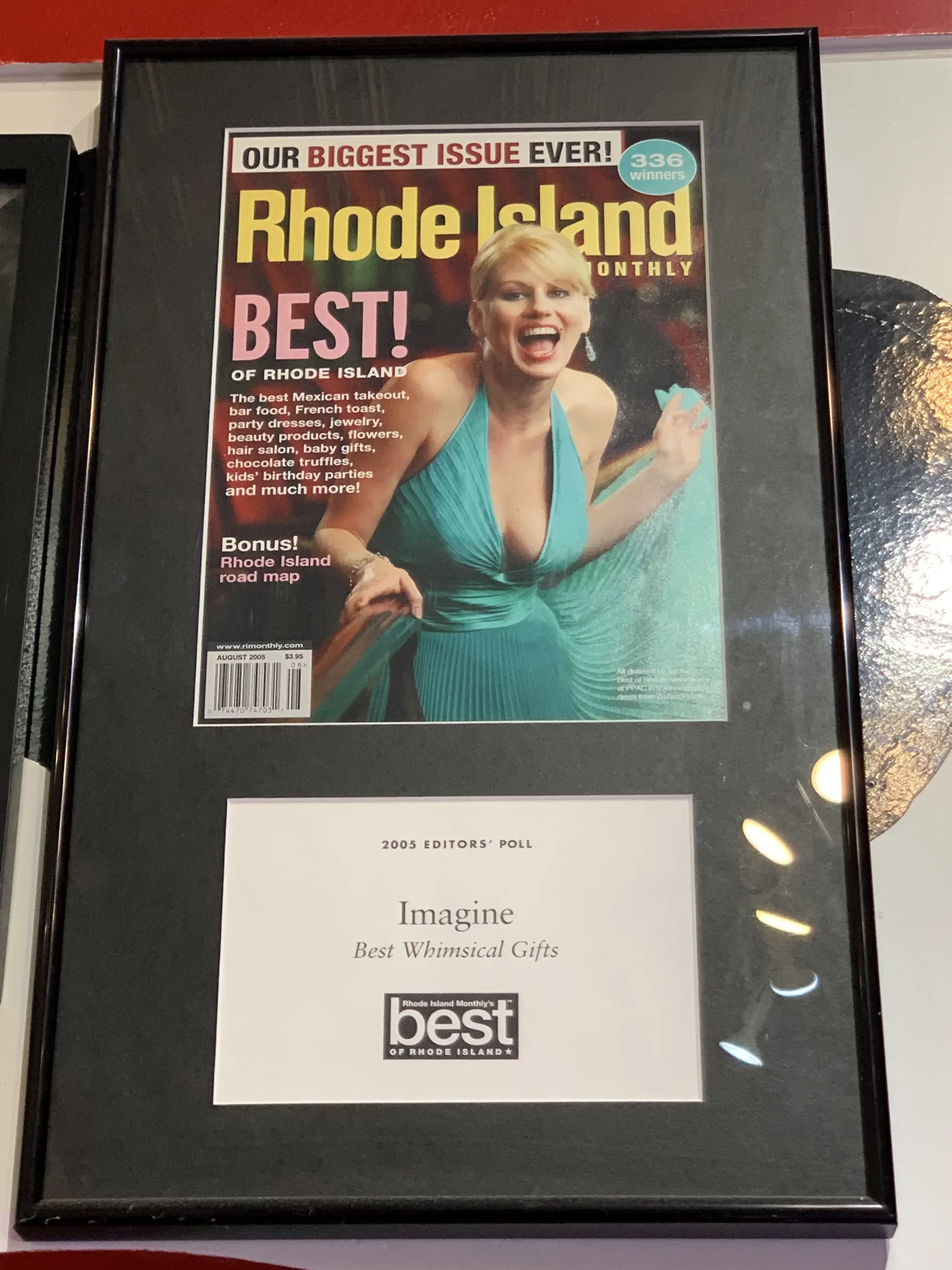Award stating that Imagine Gift Store is the recipient of the 2005 Readers' Poll Best of Rhode Island award.